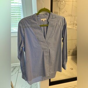 Ann Mashburn blouse in excellent condition. Only worn a few times.